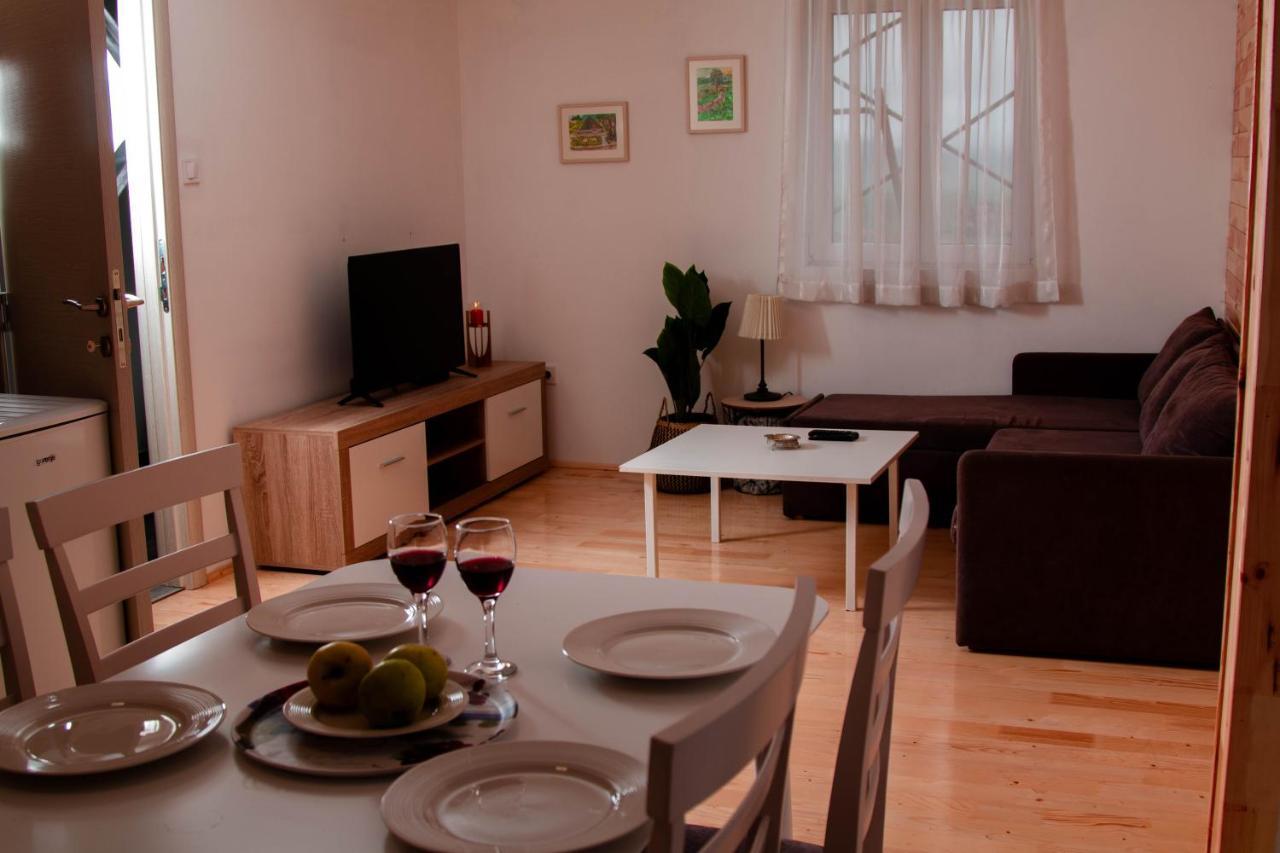 זבליאק Apartments Marta מראה חיצוני תמונה